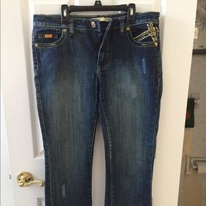 Ladies Pepe Jeans with pocket detail!